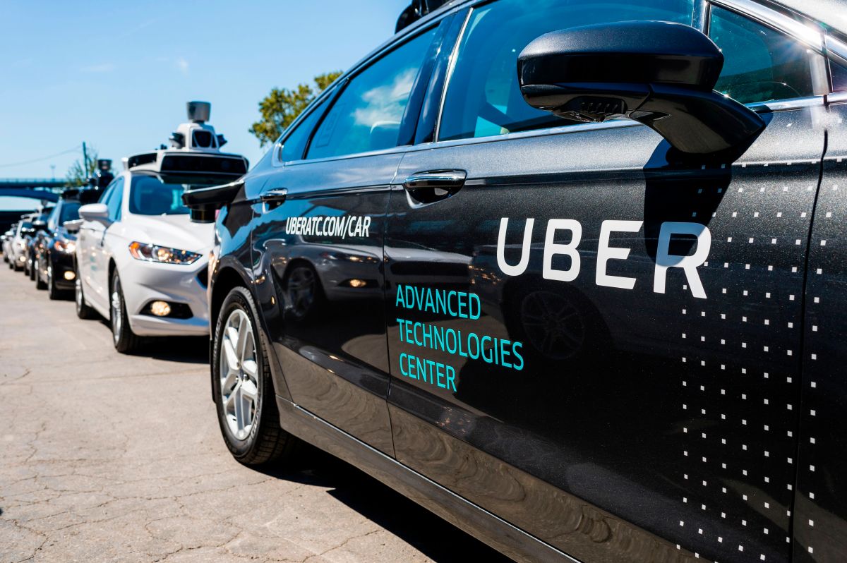 Uber probaría automóviles autónomos en Detroit