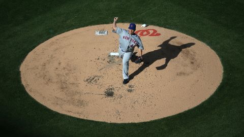 Bartolo Colón se lució en el montículo de Washington.