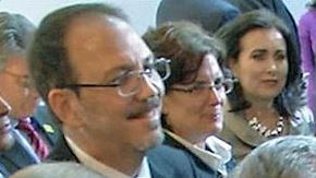 El presidente de EEUU Barack Obama y su homólogo Raúl Castro en la VII Cumbre de las Américas.