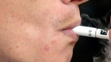 Al menos 2 millones de adolescentes han fumado un cigarrillo electrónico en EEUU.