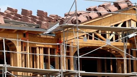 La industria de la construcción es una de las áreas laborales  que más empleos generó el mes pasado en California.