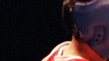 Floyd Mayweather Jr. (der.) no pierde un combate desde Atlanta 1996.