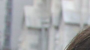 Los actores Ana Villafañe (izq.) y Josh Segarra (der.), posan con Gloria y Emilio Estefan, a los que darán vida en el musical.