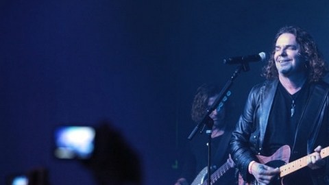 Maná tiene más de 40 millones de discos vendidos.