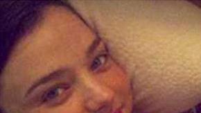 La modelo Miranda Kerr ha sido una de las celebrities que se sumó al #brelfie.