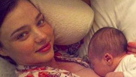 La modelo Miranda Kerr ha sido una de las celebrities que se sumó al #brelfie.