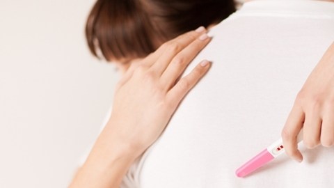 Entre más conocimiento certero tenga un hombre o una mujer sobre las realidades de la fertilidad, más efectiva será la concepción.