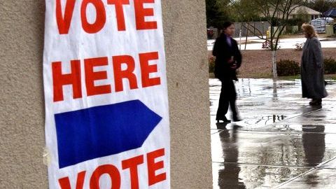 Solo un terremoto electoral puede impedir que en noviembre haya que elegir entre Trump y Clinton.