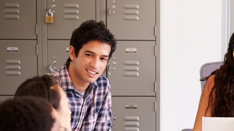 Identifica a las personas  influyentes de tu equipo y considera sus ideas y opiniones.