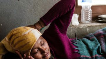 La madre fue hallada por casualidad por una clínica móvil japonesa.