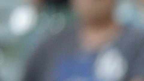 Yasmani Grandal conecta así uno de sus dos cuadrangulares de tres carreras.