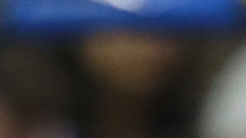 Mike Trout reacciona tras anotar una carrera para los Angels en el triunfo de su equipo contra Toronto.