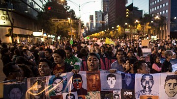 La demanda de justicia justicia en el caso de Ayotzinapa no cesa.