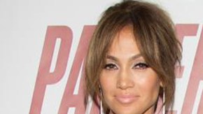 Jennifer López sube fotos de Casper a su cuenta de Instagram.