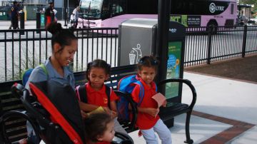 Muchas familias hispanas dependen del servicio de autobuses  Lynx en Osceola.