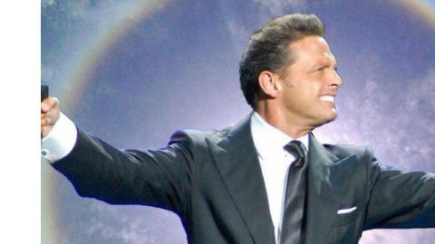 Luis Miguel no se escapó de aparecer en los memes.