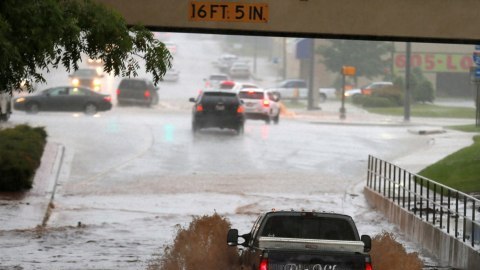 Alrededor de mil personas han tenido que ser evacuadas en el centro de Texas.