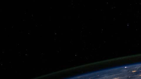 El carguero ruso caerá en  el planeta.