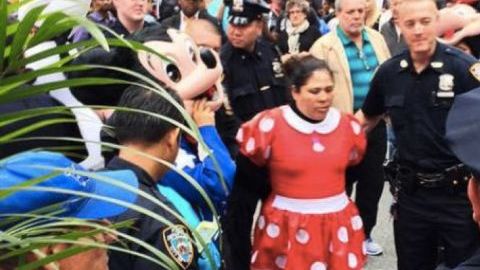 La pelea de Minnie Mouse y Hello Kitty ocurrió por una disputa de propinas.
