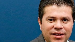 Jorge Medina de La Arrolladora Banda El Limón asegura estar enfermo.