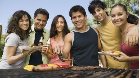 Hay formas de convertir tu barbacoa en un evento bien especial, no solo por la comida, sino también por el ambiente.