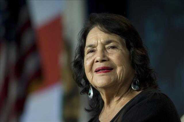 Dolores Huerta aboga en Capitolio por recursos para cuidado infantil