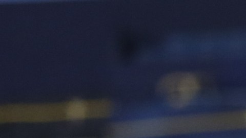 Albert Pujols es felicitado por Kyle Kubitza tras conectar el jonrón 537 de su carrera.