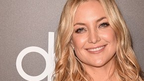A Kate Hudson, su padre de sangre le pide que se quite su apellido.