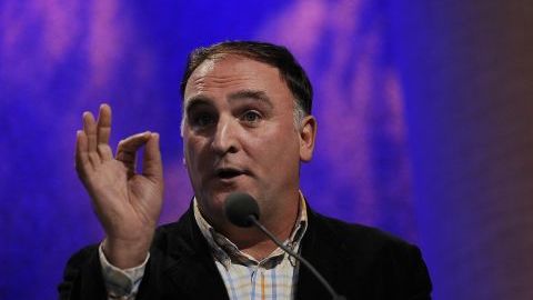 Fue premiado como ejemplo de contribución al país por Obama