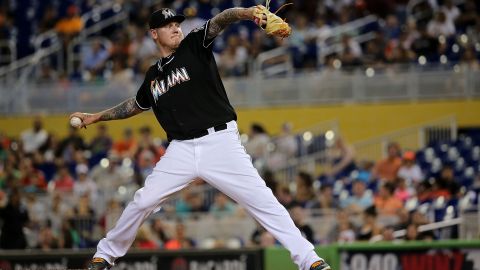 Mat Latos, nuevo pitcher de los Dodgers, es tema de conversación al jugarse este fin de semana la Serie del Freeway.