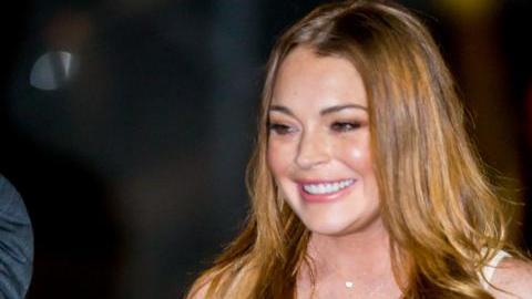 El plan de Lohan es escribir una autobiografía "muy personal y profunda".