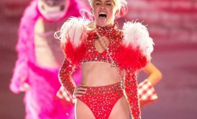 Miley siempre está dando de qué hablar.