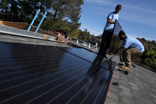 Para el año 2030 todos los edificios escolares de la Gran Manzana podrían funcionar con energía solar