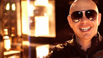 Pitbull comparte lo que piensa de la estrategia de Donald Trump y asegura no estar de acuerdo con esta.