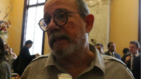 Habla sobre restablecimiento de las relaciones diplomáticas Cuba-EEUU.