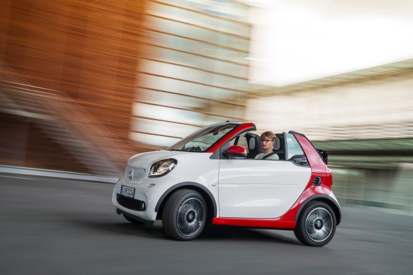 Smart fortwo cabrio tritop - Revista Carro