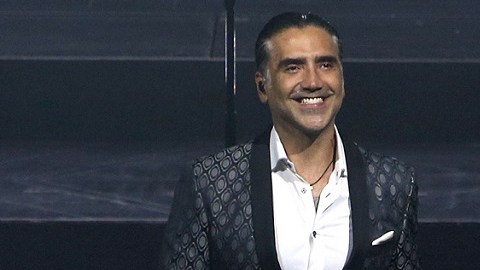 Su carrera profesional es estable pero al parecer ahora la personal le está dando algunos problemas a Alejandro Fernández.