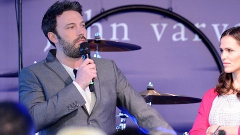 Ben Affleck y Jennifer Garner solían asistir a eventos juntos y ahora solo la hacen por sus hijos.