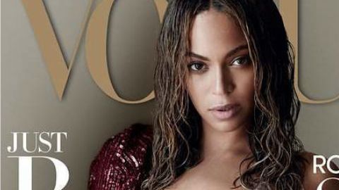 Beyoncé posó con un vestido exclusivo de Marc Jobs.