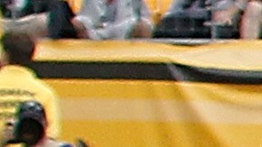 El control de su cuerpo en el aire es una de las grandes virtudes de Antonio Brown, receptor de los Steelers.