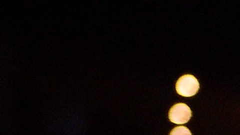 Leo Santa Cruz sacó la mejor parte de los electrizantes intercambios de golpes con un valiente Abner Mares.