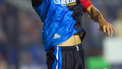 Carlos Bueno ya no quiere saber nada de Gallos Blancos.