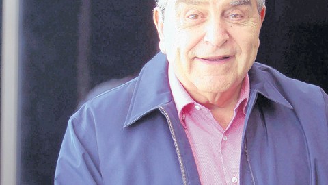 Mario Kreutzberger, 'Don Francisco'.