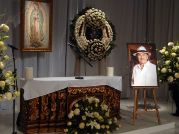 En el foro 15 de Televisa San Ángel, el último en que actuara Pedro Armendáriz,  se realizó una misa en su memoria.