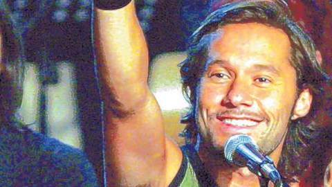 El músico argentino será la prepresentación latina junto a Pitbull.