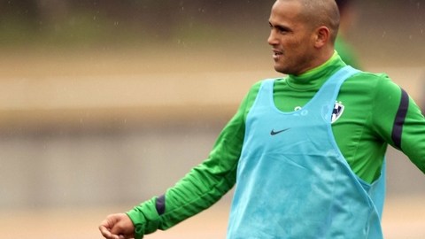 Humberto Suazo pretende jugar la Copa Libertadores de América con el Boca Juniors, por eso insiste en dejar al Monterrey.