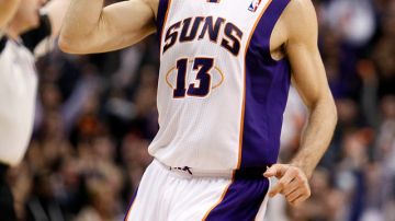 El   canadiense Steve Nash volvió a ser figura con los Suns de Phoenix, que hoy jugarán ante los Lakers.
