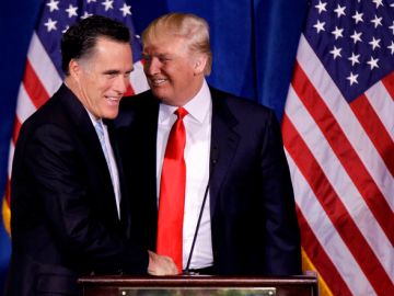 El aspirante republicano Mitt Romney agradece el respaldo recibido del magnate Donald Trump.