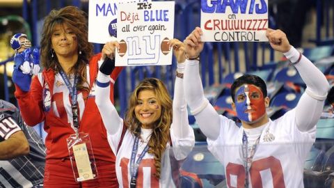Aficionados de los Giants de Nueva York antes del inicio del encuentro.