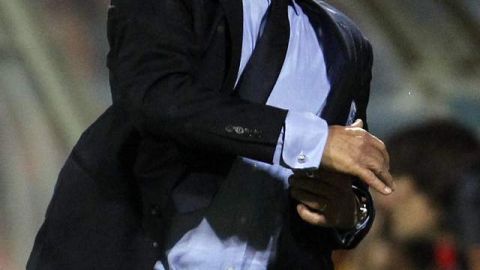 Fabio Capello sintió que la Federación inglesa no lo tomó en cuenta en el caso Terry, y prefirió dimitir.